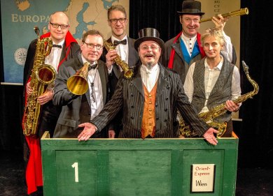 In 28 Tagen durch Europa In 28 Tagen durch Europa