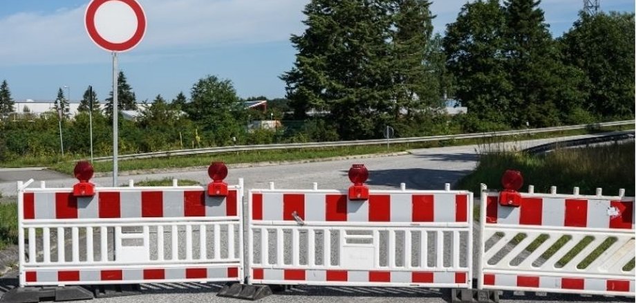 Strassensanierungen_Vaterstetten (Instagram-Post (4:5)) - 1 Strassensanierungen_Vaterstetten (Instagram-Post (4:5)) - 1